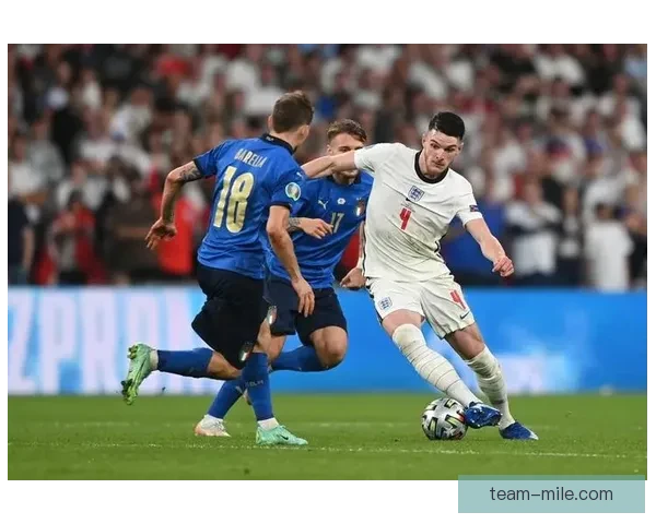 以斯梅迪奇凭借出色表现荣获英冠联赛金靴奖称王