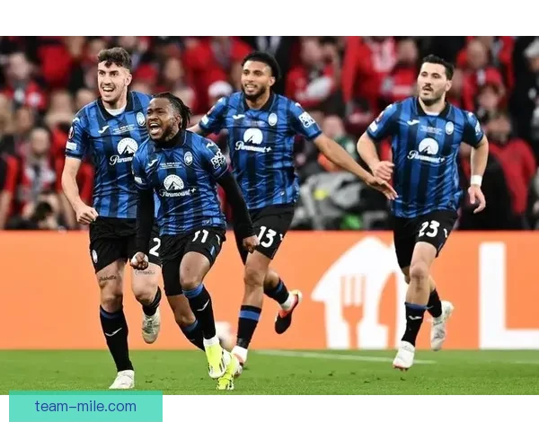 卢克曼欧联杯决赛惊艳表现上演帽子戏法助球队夺冠