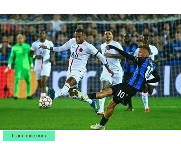 意甲赛场定位球战术分析与实践应用探讨