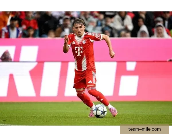 萨拉达布里茨稳固拜仁女足中场核心地位成关键支柱